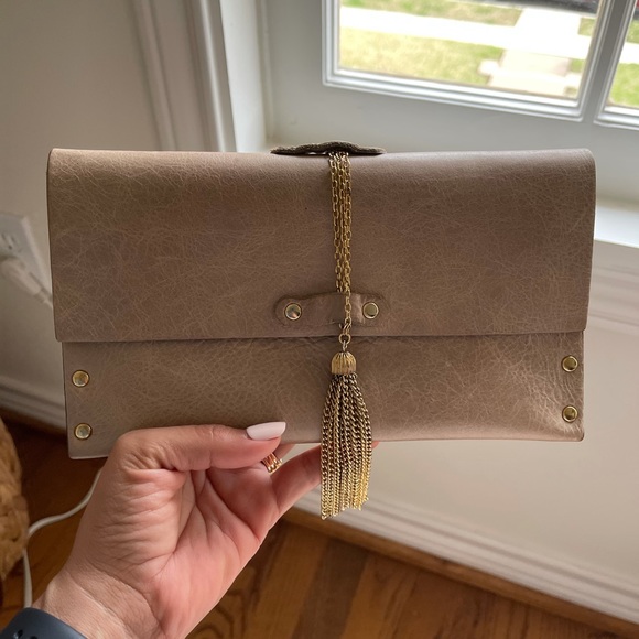 Floyd Handbags - Floyd Genuine Leather clutch